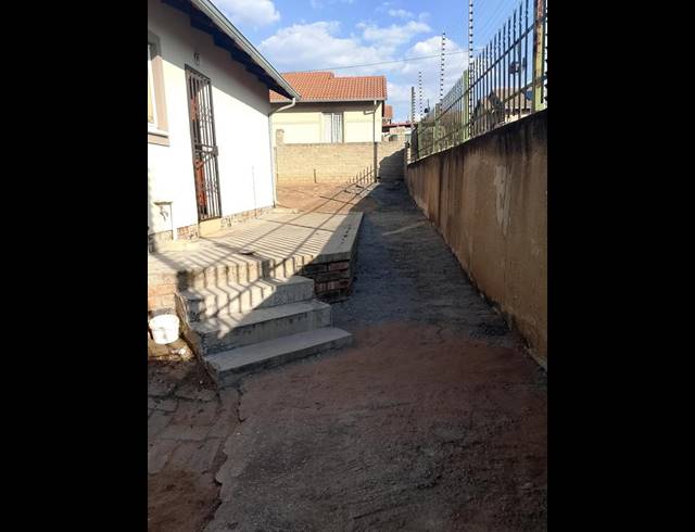 3 BEDROOM HOUSE FOR SALE IN KYA SANDS